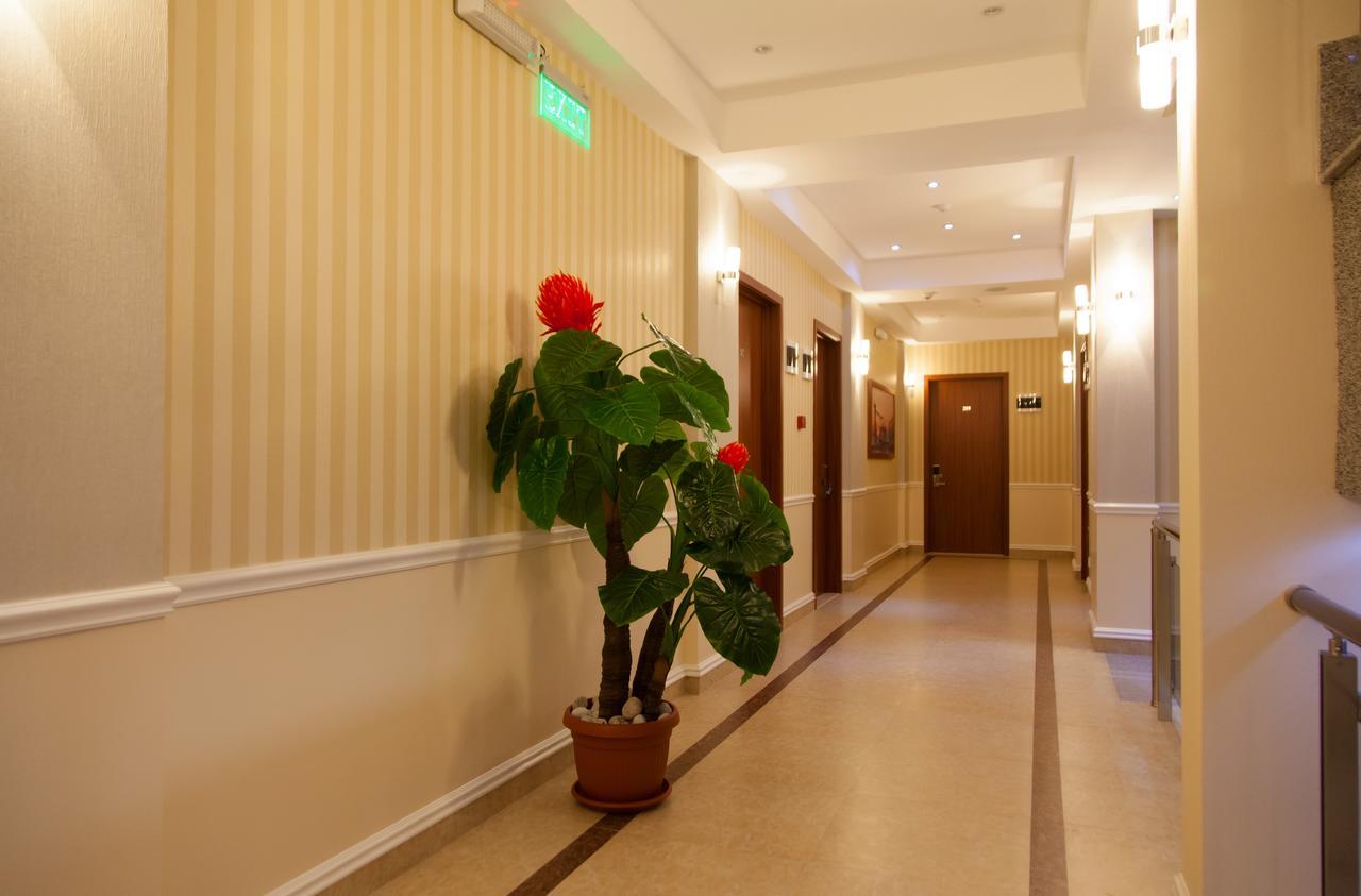 Hotel Blue Moon 乌尔齐尼 外观 照片